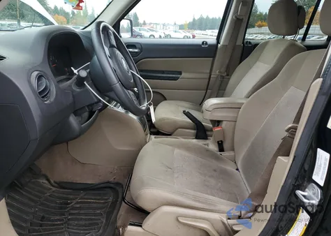 2012 Jeep Patriot Latitude z USA, uszkodzony, nr VIN 1C4NJRFB0CD705653